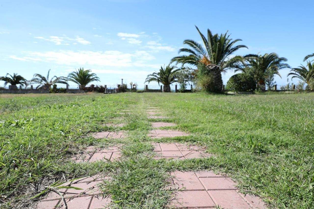 Aktea Seafront Holiday home *